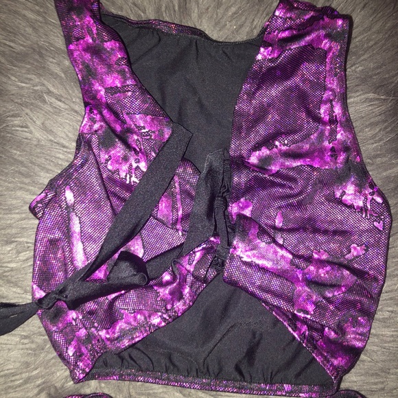 Two piece purple and black bikini - Picture 3 of 5